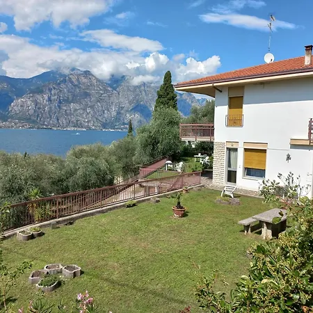 Panoramic Garden With View Apartmán *